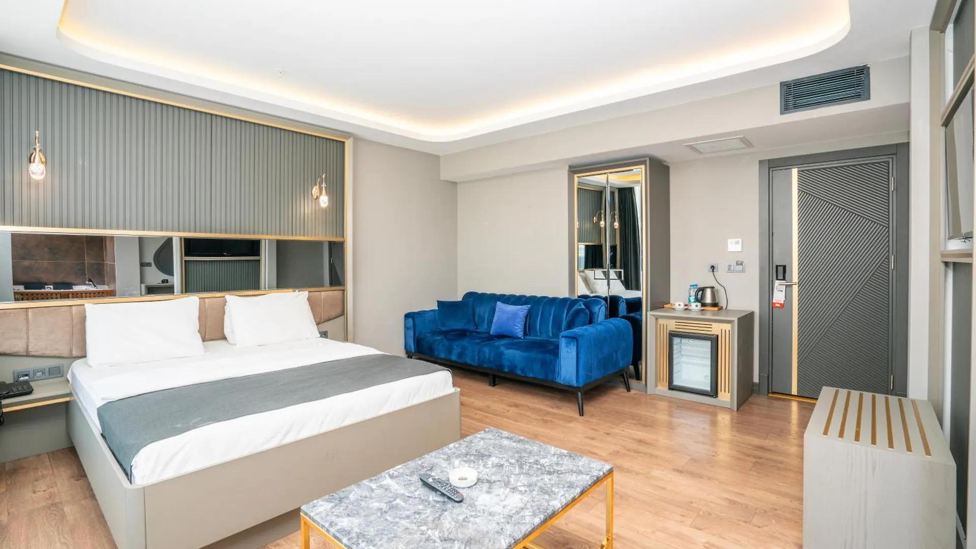 216 Ruby Suite İstanbul 4*,
